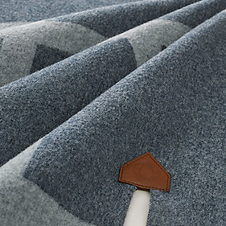 Voltige double face poncho - Blue | Hermès Mainland China